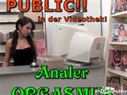 seXXygirl – PUBLIC! Analer Orgasmus an der Theke