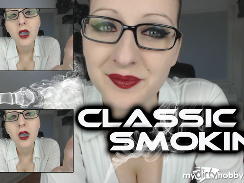 LadyAlshari - Classic Smoking
