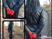 bondageangel – A small walk in a leather coat and with handcuffs