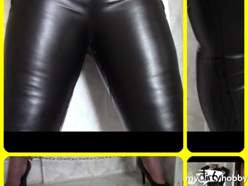 bondageangel - Peeing in tight leather leggings II.