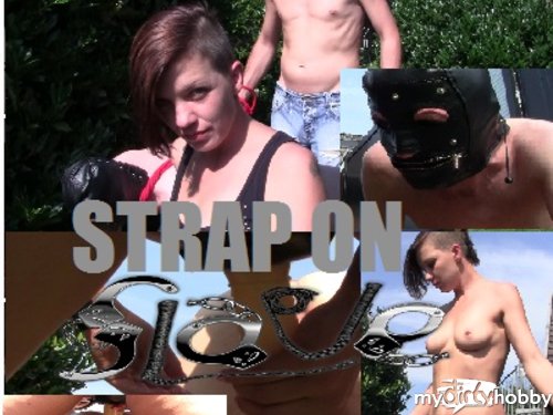 HornyRoxy - StrapOn Slave