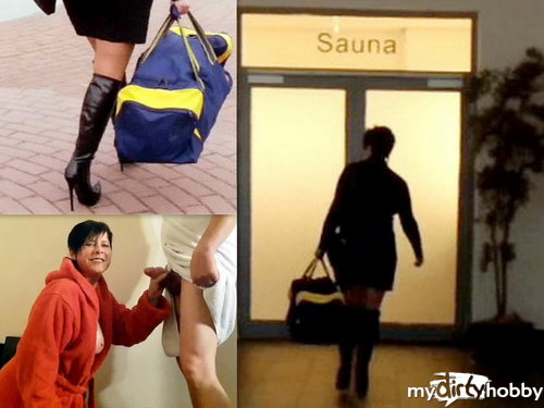 heels-and-more - Userschwanz in der Sauna geblasen