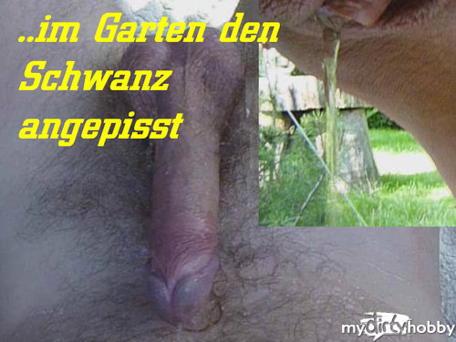 steffiundtom - Steffi pisst auf einen Schwanz