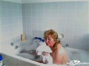 Lady_Alexis – allein in der Badewanne
