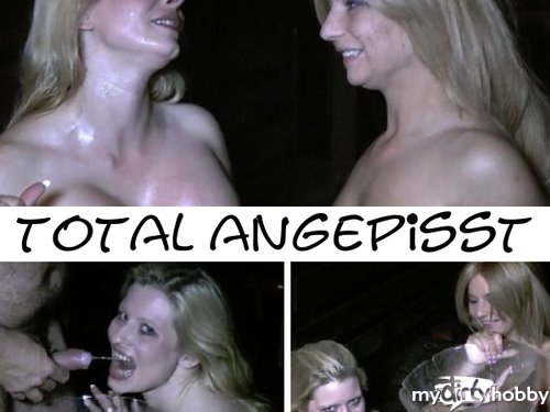 Sarah-Ann - Total Angepisst