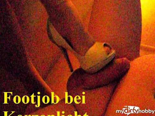 ladygaga-heels - Footjob romantisch  :-)