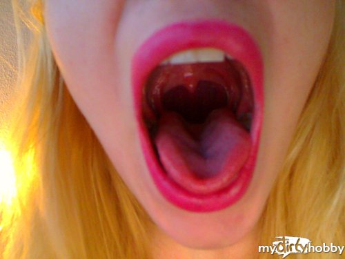 Julia-Gold - Fuck in my Mouth !!!