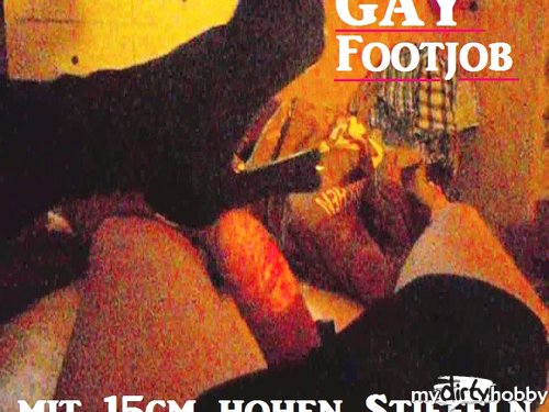 schwanzspiel - Gay Footjob mit meinen Overknees