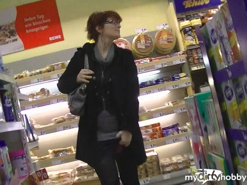 Popp-Sylvie - Unglaublich Public - Blowjob im Supermarkt