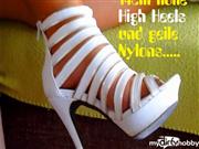ladygaga-heels – High Heels und Glanz Strumpfhose