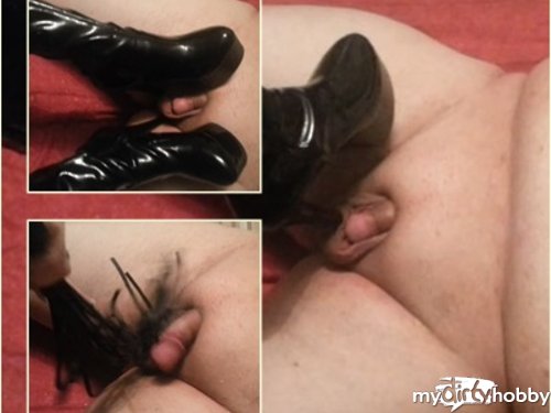 SinaVelvet - Mit Overknees und Peitsche Schwanz behandelt