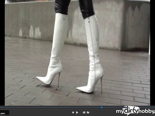 julieskyhigh - Sexy walk in shiny legging a white patent explosive GML boots