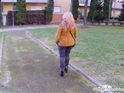 daniela305876 – OUTDOOR…!!!   My first Clip  on 2015.)
