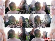 Dominique-Plastique – Outdoor Smoking