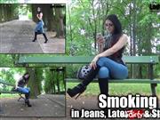LadyAlshari – Smoking in Jeans,Latextop und Stiefeln